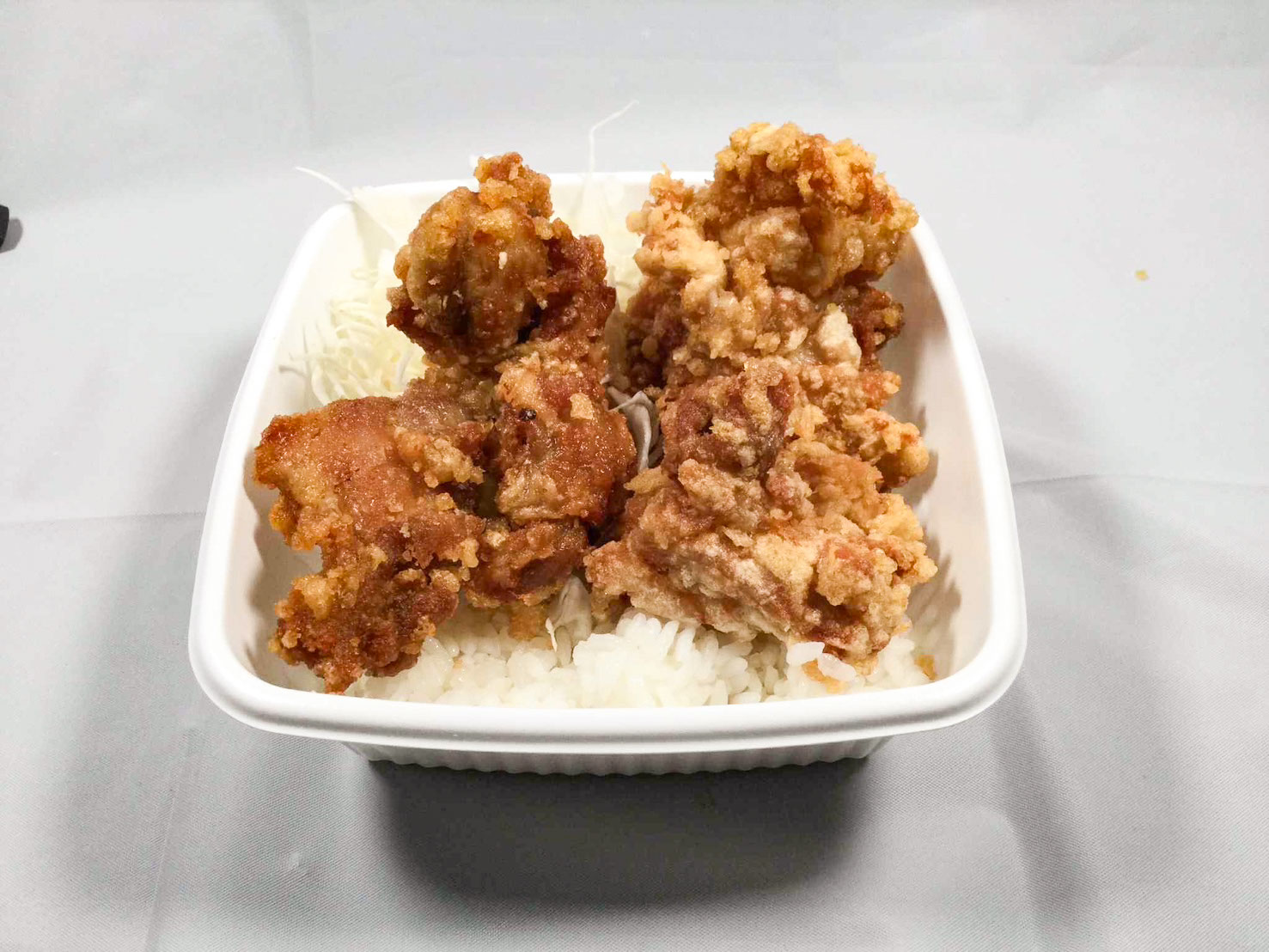 塩_にんにく醤油ハーフ丼 塩/醤油ハーフ丼|大江でお弁当のテイクアウト・デリバリーなら鶏王