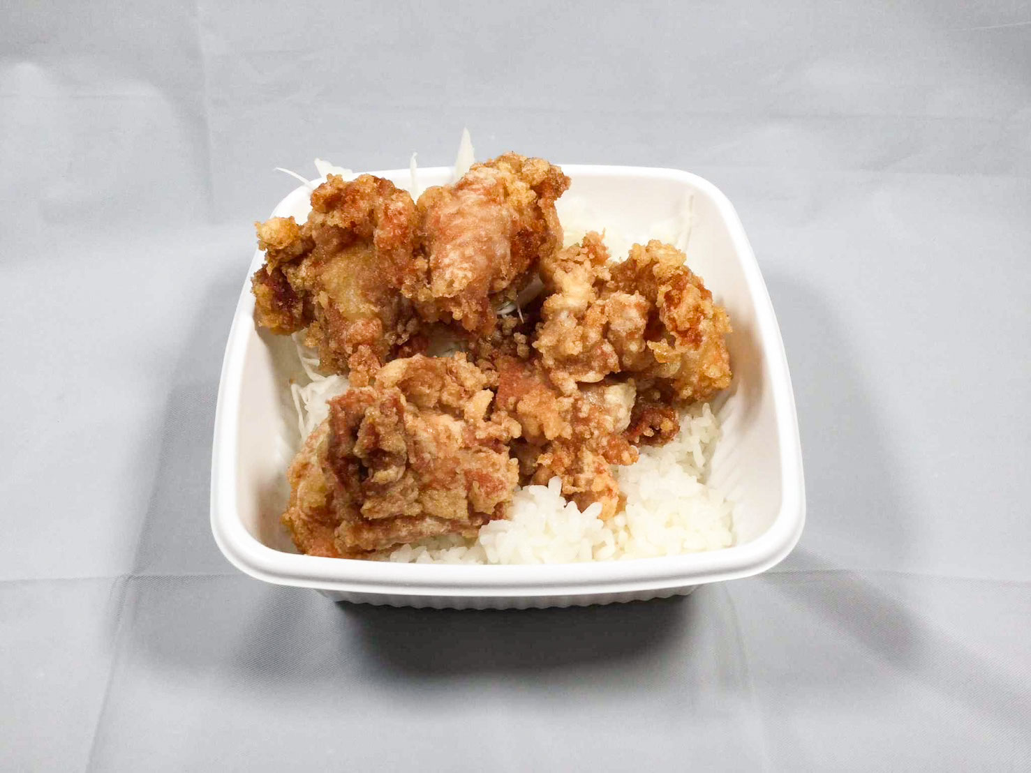 唐揚げ丼 唐揚げ丼|大江でお弁当のテイクアウト・デリバリーなら鶏王